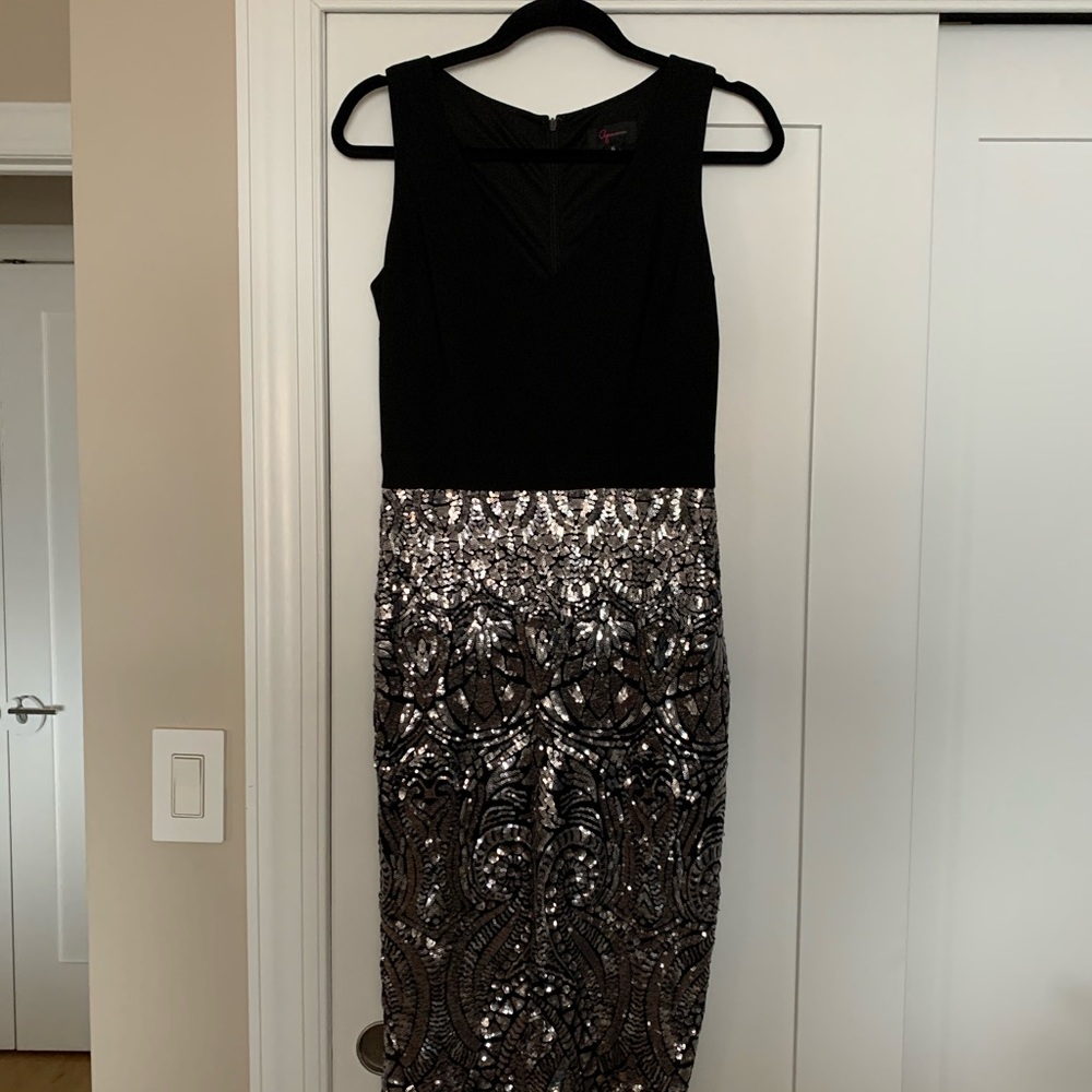 Beautiful midi sequin dress